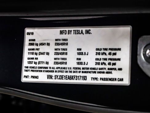 Used 2019 Tesla Model 3 Standard Range Plus image 24