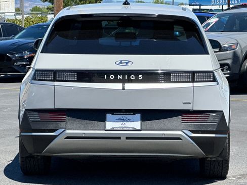 Used 2023 Hyundai Ioniq 5 SEL AWD/4WD image 5