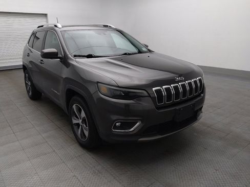 Used 2019 Jeep Cherokee Limited w/ Technology Group AWD/4WD image 13