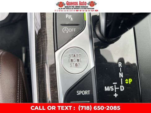 Used 2019 BMW 330i xDrive Sedan w/ Premium Package AWD/4WD image 43