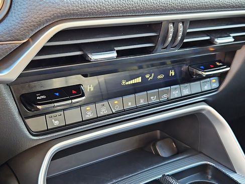 Used 2024 MAZDA CX-90 Plug-In Hybrid w/ Preferred image 21