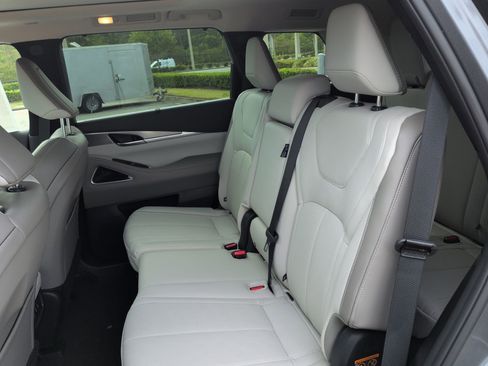New 2026 INFINITI QX60 Luxe w/ Cargo Package AWD/4WD image 15