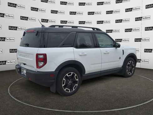 Used 2024 Ford Bronco Sport Outer Banks w/ Tech Package AWD/4WD image 6