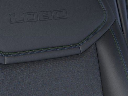 New 2025 Ford Maverick Lobo image 17