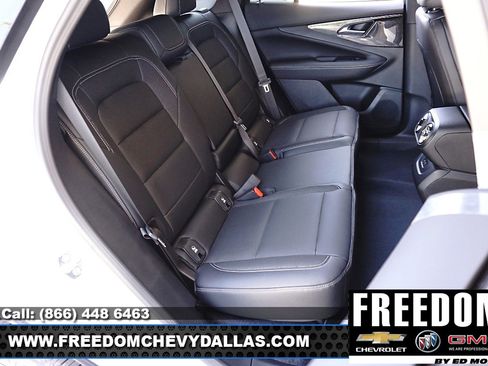 New 2025 Chevrolet Blazer EV LT image 16