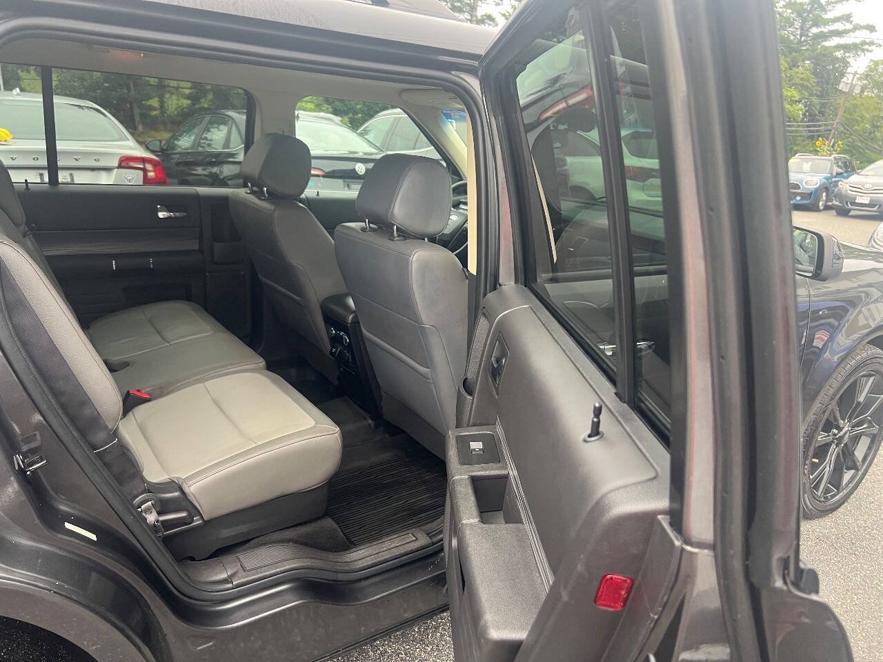 Used 2018 Ford Flex Limited w/ Equipment Group 303A AWD/4WD image 14