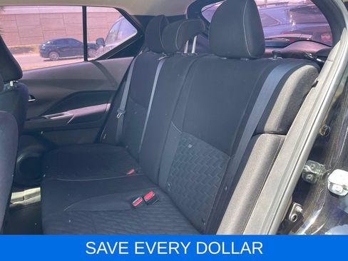Used 2021 Nissan Kicks SV FWD image 15