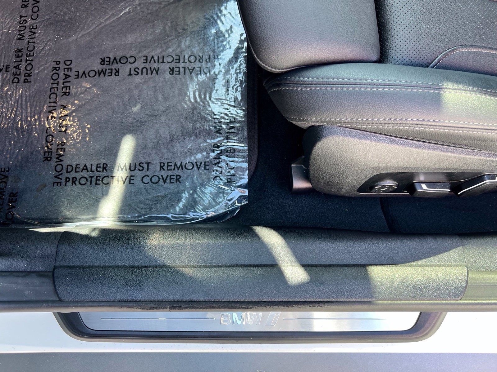 Used 2024 BMW i4 eDrive35 w/ Premium Package RWD image 32