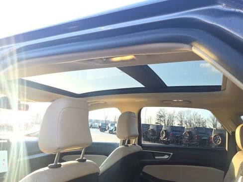 Certified 2024 Ford Edge SEL w/ Convenience Package image 16