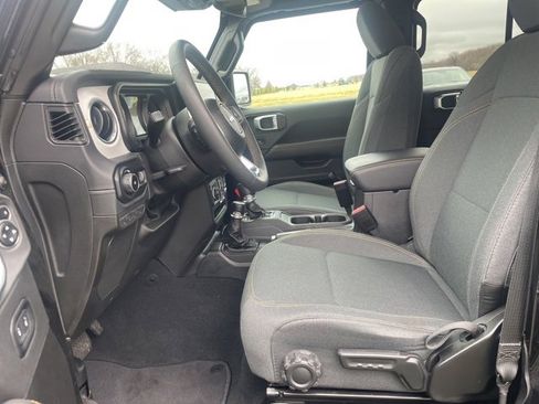 Used 2024 Jeep Wrangler Sahara w/ Safety Group image 8