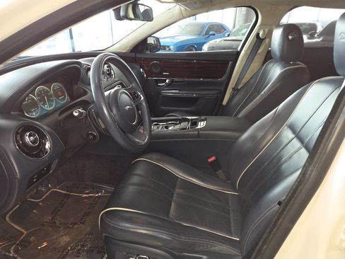 Used 2011 Jaguar XJ L Supercharged image 15