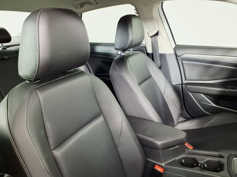 Used 2019 Volkswagen Jetta SEL FWD image 10