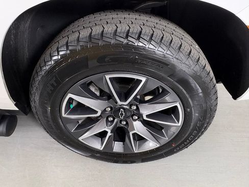 Certified 2023 Chevrolet Tahoe Z71 w/ Z71 Off-Road Package AWD/4WD image 12
