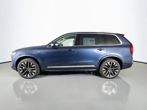 New 2026 Volvo XC90 T8 Ultra w/ Protection Package Premier AWD/4WD image 4