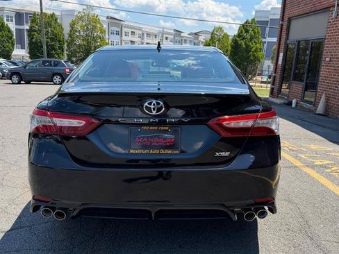 Used 2019 Toyota Camry XSE w/ Carpet Mat Package FWD image 10