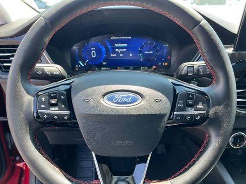 Used 2022 Ford Escape SEL w/ SEL Stealth AWD Package image 15