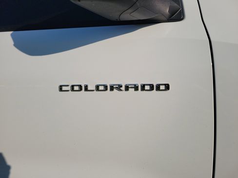 Used 2025 Chevrolet Colorado Trail Boss image 10