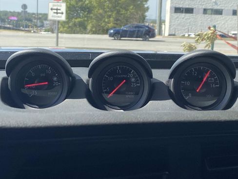 Used 2024 Nissan Z Performance w/ Floor Mat Package image 24