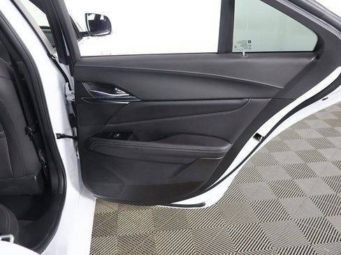 Used 2025 Cadillac CT4 Luxury RWD image 28