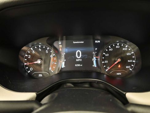 Used 2024 Jeep Compass Limited AWD/4WD image 7