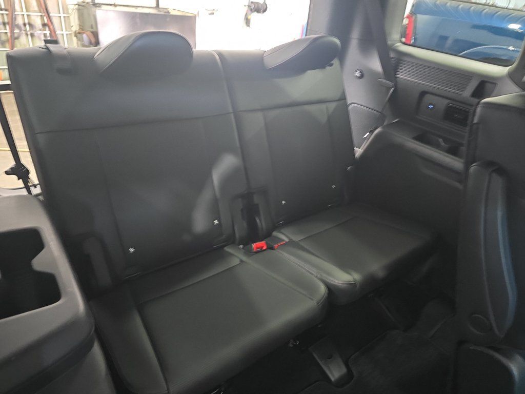 Used 2024 Hyundai Santa Fe Calligraphy AWD/4WD image 24