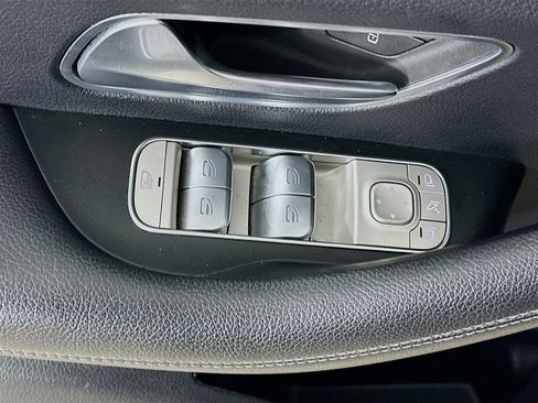 Certified 2021 Mercedes-Benz GLE 350 4MATIC w/ Premium Package image 23