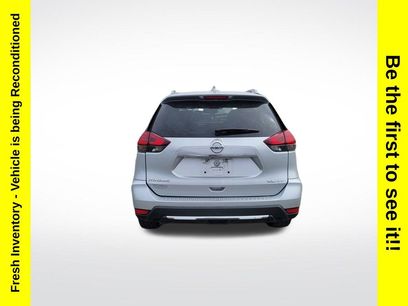 Used 2017 Nissan Rogue SL w/ SL Premium Package