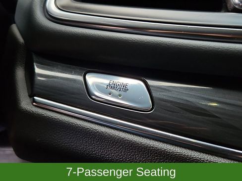 Used 2024 Buick Enclave Premium FWD image 17