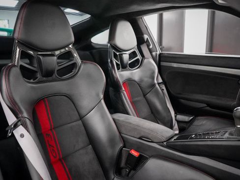 Used 2018 Porsche 911 GT3 RWD image 35