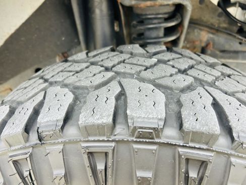 Used 2004 Jeep Wrangler X w/ Full Face Tire & Wheel Group AWD/4WD image 29