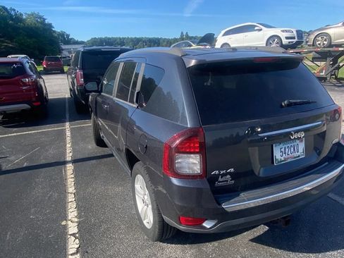 Used 2015 Jeep Compass High Altitude AWD/4WD image 4