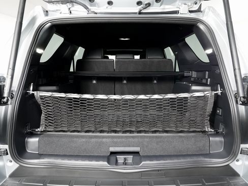 Used 2025 Toyota 4Runner TRD Off-Road image 12