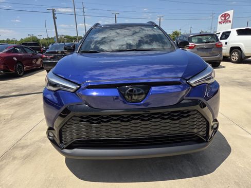Used 2024 Toyota Corolla Cross XSE w/ Convenience Package image 2
