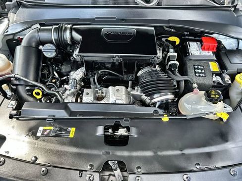 Used 2023 Jeep Compass Sport image 18