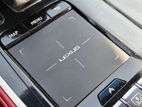 Used 2018 Lexus LS 500 F Sport w/ Accessory Package (Z2) AWD/4WD image 21