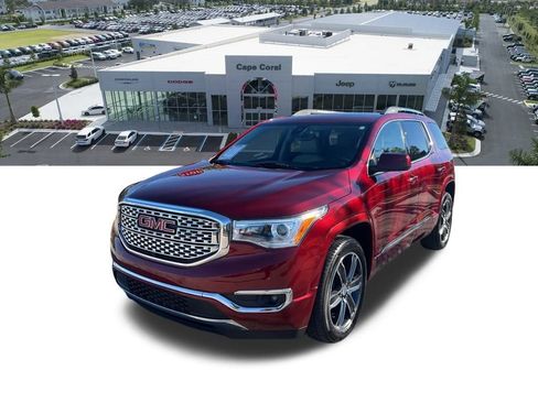 Used 2018 GMC Acadia Denali w/ Technology Package image 2