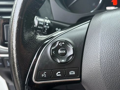 Used 2016 Mitsubishi Outlander SEL image 10