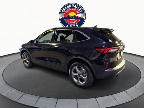 Used 2025 Ford Escape ST-Line w/ Tech Pack #1 AWD/4WD image 7