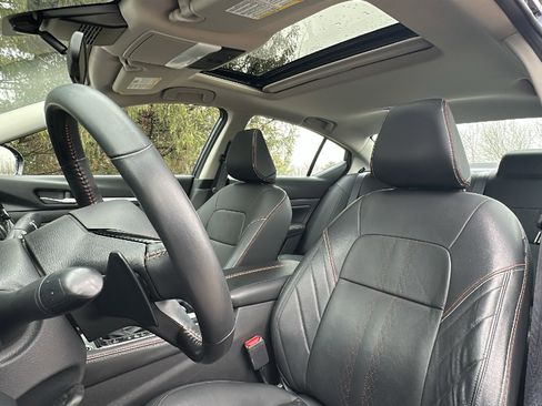 Certified 2023 Nissan Altima 2.5 SR w/ SR Premium Package image 13