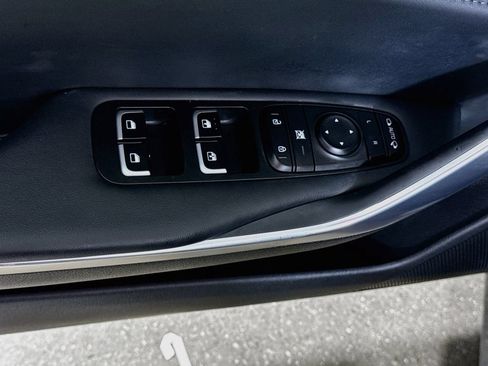 Used 2018 Kia Stinger Premium AWD/4WD image 18