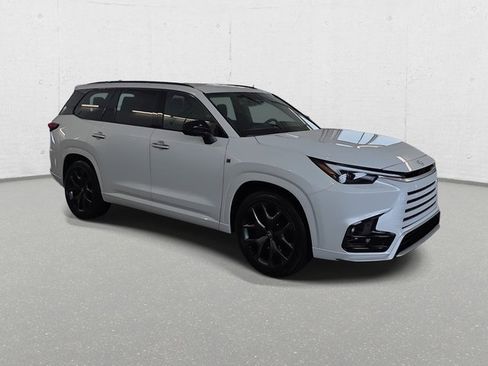 New 2026 Lexus TX 500h 500h F SPORT Performance Premi w/ Technology Package image 3