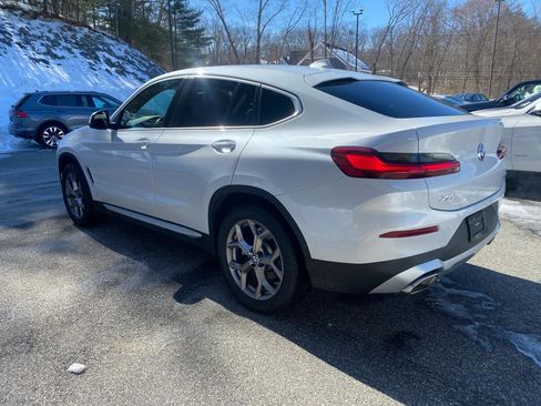 Used 2022 BMW X4 xDrive30i w/ Convenience Package image 3
