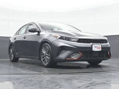 Used 2023 Kia Forte GT-Line w/ GT-Line Premium Package FWD image 34