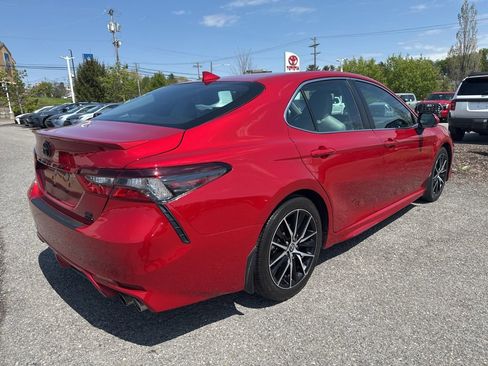 Certified 2023 Toyota Camry SE w/ Cold Weather Package AWD/4WD image 5
