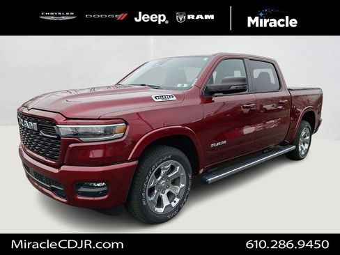 Used 2025 RAM 1500 Big Horn AWD/4WD image 3