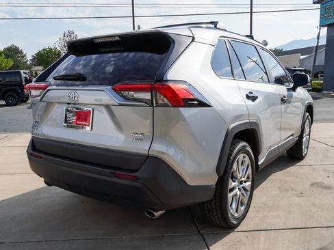 Used 2024 Toyota RAV4 XLE Premium AWD/4WD image 8