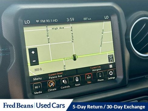 Used 2022 Jeep Wrangler Unlimited Rubicon 4xe AWD/4WD image 19