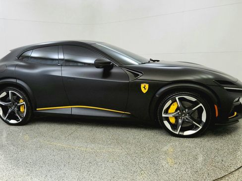 Used 2024 Ferrari Purosangue AWD/4WD image 8