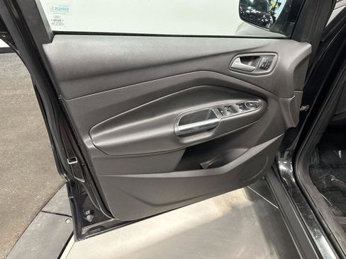 Used 2013 Ford Escape Titanium w/ Parking Technology Pkg image 9