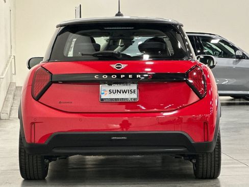 Used 2025 MINI Cooper S FWD image 5